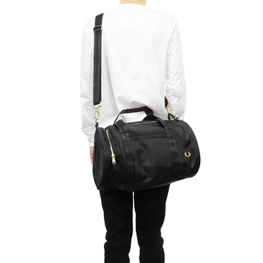 FRED PERRY フレッドペリー メンズバレルバッグ L9257 FRED PERRY フレッドペリー メンズバレルバッグ L9257