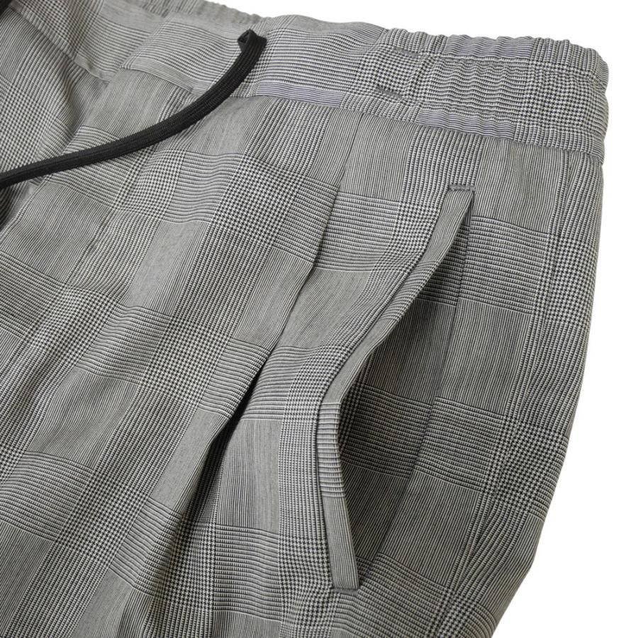 LARDINI ラルディーニ メンズシングル2Bセットアップスーツ EQ055Q EQEL62709 グレーの画像