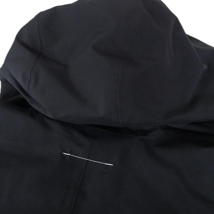 MM6 エムエムシックス メンズダウンブルゾン SH0AM0067 M35594 ブラックの画像