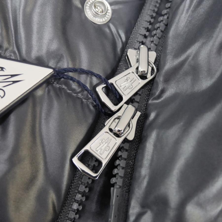 MONCLER（モンクレール） メンズダウンブルゾン 1A00064 595ZJ