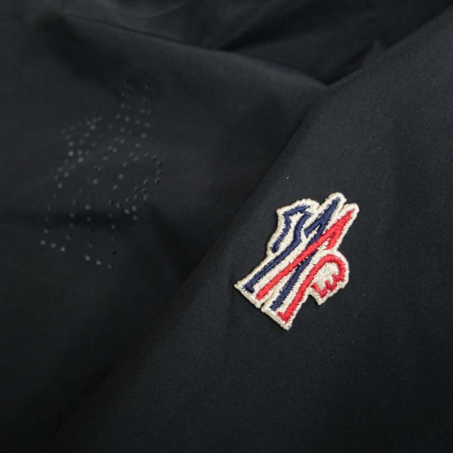 MONCLER モンクレール レディースナイロンジャケット 1A00004 597C5 / FANES GIUBBOTTO ブラックの画像
