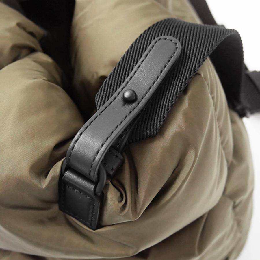 MONCLER モンクレール ユニセックストートバッグ 5D00010 M7451 / NEW CARADOC カーキの画像