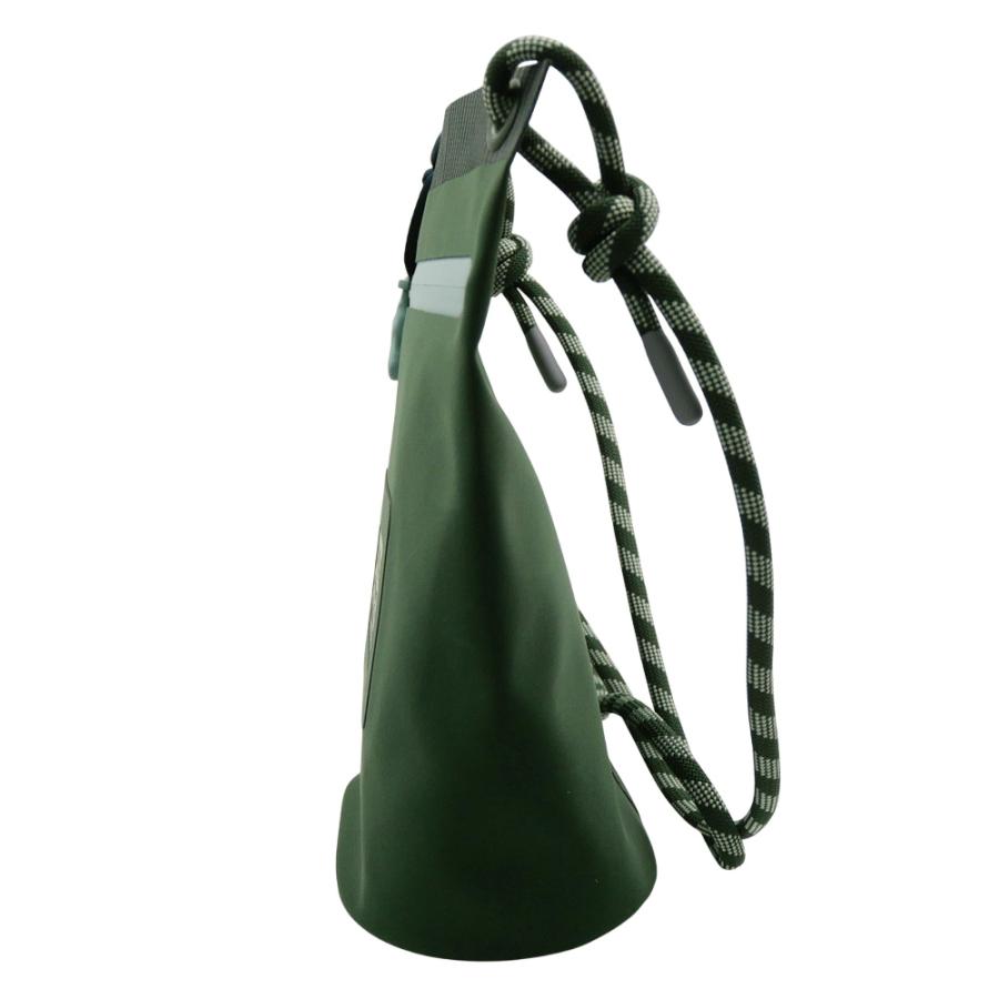 ショルダーバッグ Moncler Amoeba Pouch MONCLER モンクレール メンズショルダーバッグ /ポーチバッグ