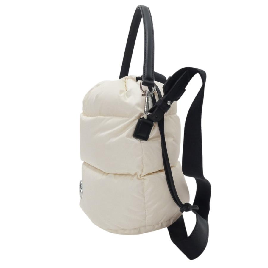 MONCLER モンクレール レディースショルダーバッグ 5I00002 M6275 / CARADOC BUCKET ホワイト 2026春夏新作の画像