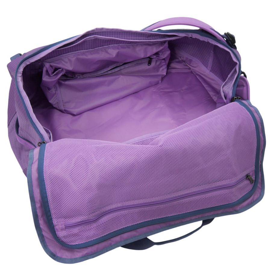 み*ん様 新品　パタゴニア　ダッフルバッグ　55l オリーブ ブラックホール・ダッフル 55Lをコンパクトに持ち運びたいですか