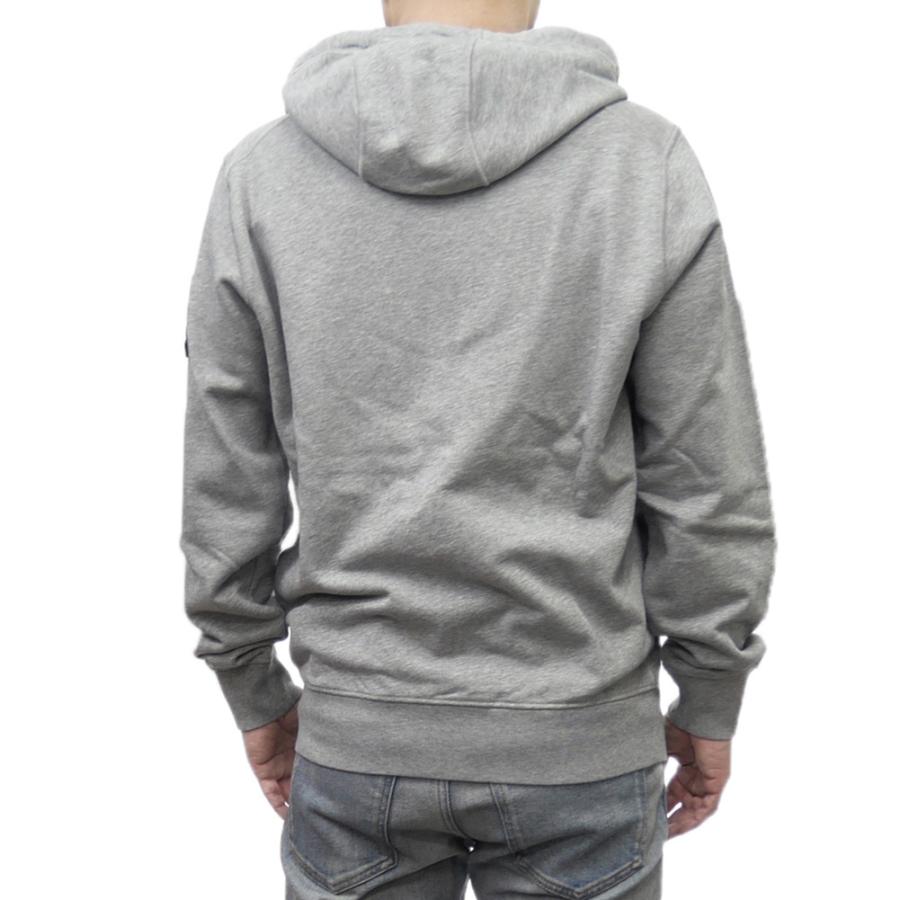 STONE ISLAND（ストーン アイランド） ジップアップパーカー 6100042