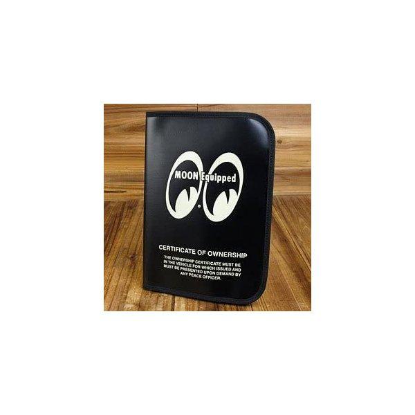 ムーンアイズ MOONEYES タイトルホルダー 車検証入れ MOON Equipped DF-MQG058BK-MON（ブラック） 送料無料 翌営業日出荷 |  | 01