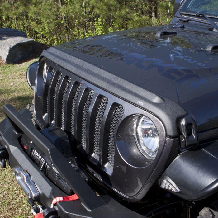 JLラングラー用フロントエアディフレクター バグガード