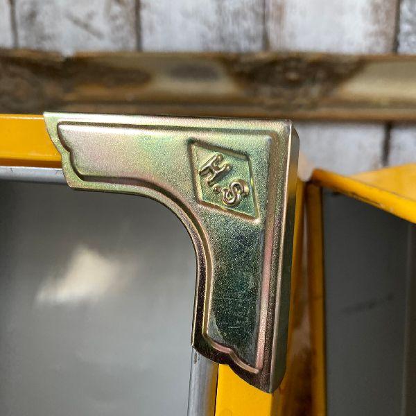 VINTAGE ≫ヴィンテージ*レトロポップ うさぎ ブリキ 衣装ケース VINTAGE ≫ヴィンテージ*レトロポップ うさぎ ブリキ 衣装ケース