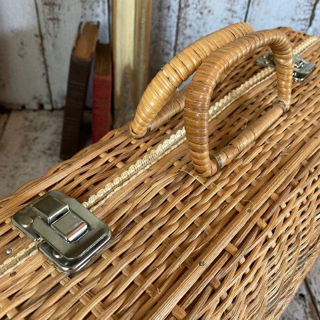 古いラタントランク レトロな籐の鞄 ビンテージトランク アンティーク 籐籠