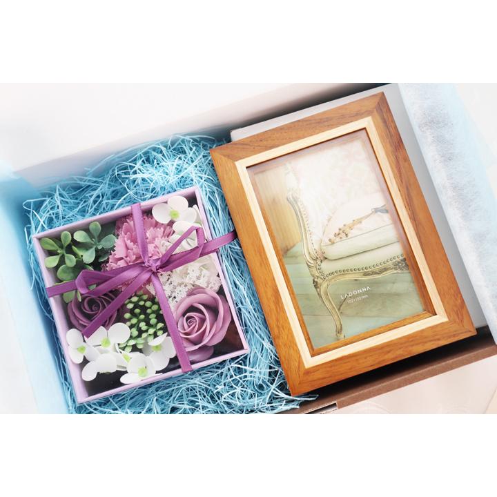 ギフト プレゼント 女性 メモリアル セット ソープフラワー ボックス & フォトフレーム お供 写真立て メモリアルギフト 思い出 |  | 07