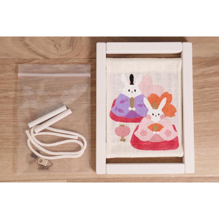 ミニ木枠タペストリー koyomiフレーム『 花うさぎ雛 』 京都 洛柿庵 麻