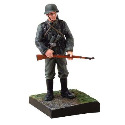 【1】 ドラゴン 1/35 コンバットフィギュア 第1弾 野戦服兵士 (両手ライフル) 単品 | 