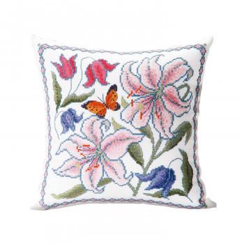 限定価格セール オノエ メグミ 刺しゅうキットシリーズ 花咲く庭の小さな物語 テーブルセンター カサブランカと蝶 11 代引き不可 海外正規品 Miraicure Com