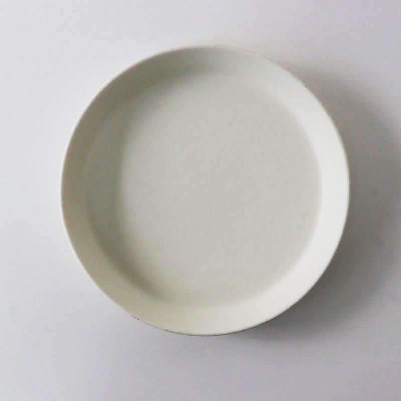 美品 イイホシユミコ yumiko iihoshi porcelain CHECK&STRIPE プレート 18.5cm/ホワイト 【2400013748124】｜tresorstore｜02