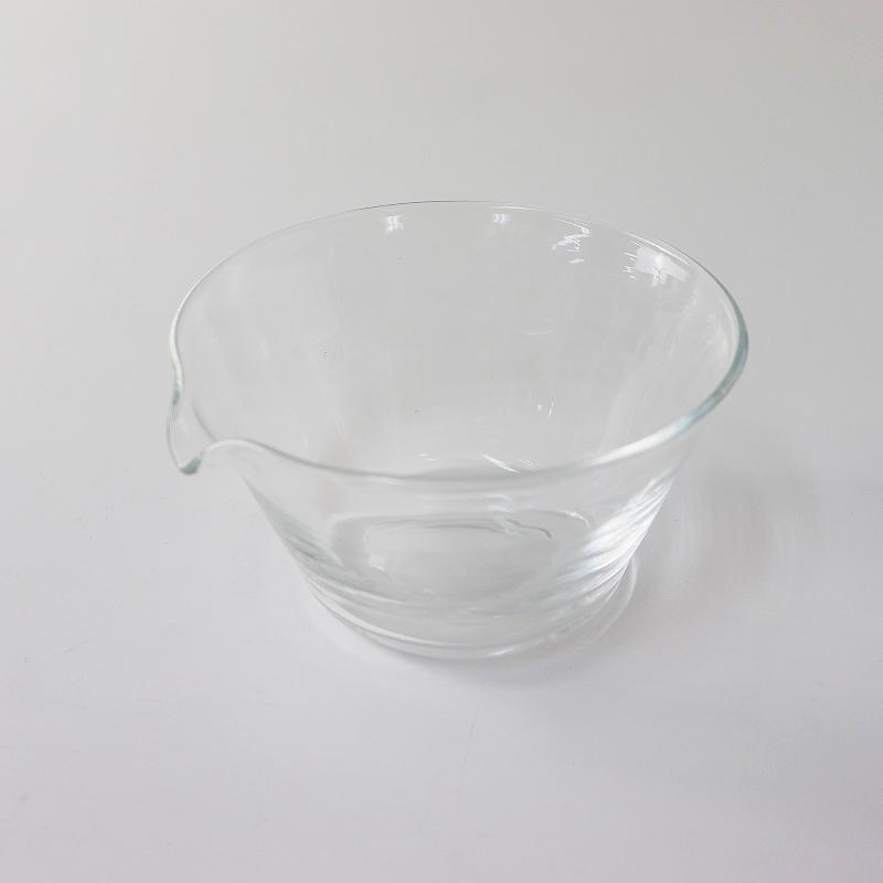 辻和美 片口ガラス小鉢 /クリア 作家作品 ボウル デザイン 雑貨 辻和美 片口ガラス小鉢 /クリア 作家作品 ボウル デザイン 雑貨