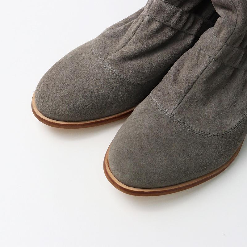 Clarks（クラークス） 未使用 Clarks Alba Evie スエードギャザー 