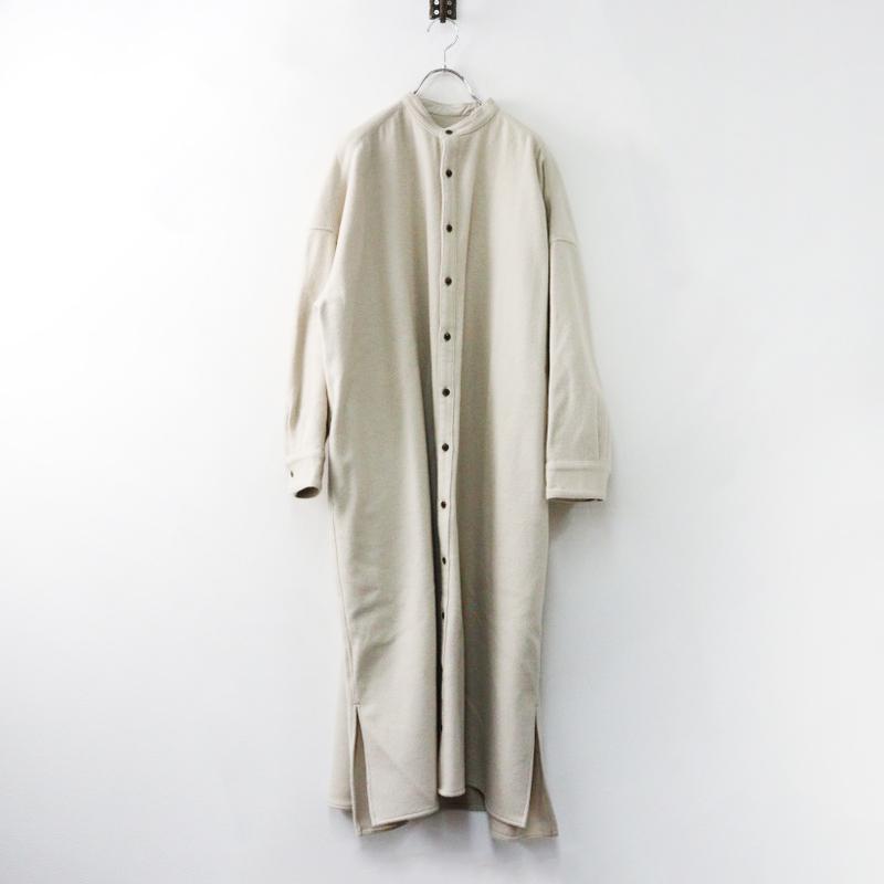 ユニバーサル ティシュ UNIVERSAL TISSU ウールカシミヤビーバーロングシャツ /ベージュ ワンピース バンドカラー【2400014438147】 ユニバーサル ティシュ UNIVERSAL TISSU ウールカシミヤビーバーロング