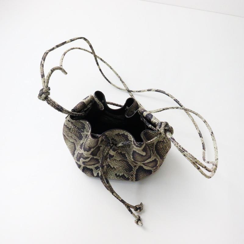 BANANA REPUBLIC（バナナリパブリック） 美品 BANANA REPUBLIC Pietra 