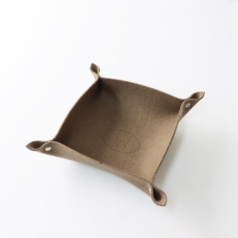 HERMES フェルトトレイ 小物入れ アクセサリー ベスト 箱付き ヴィド