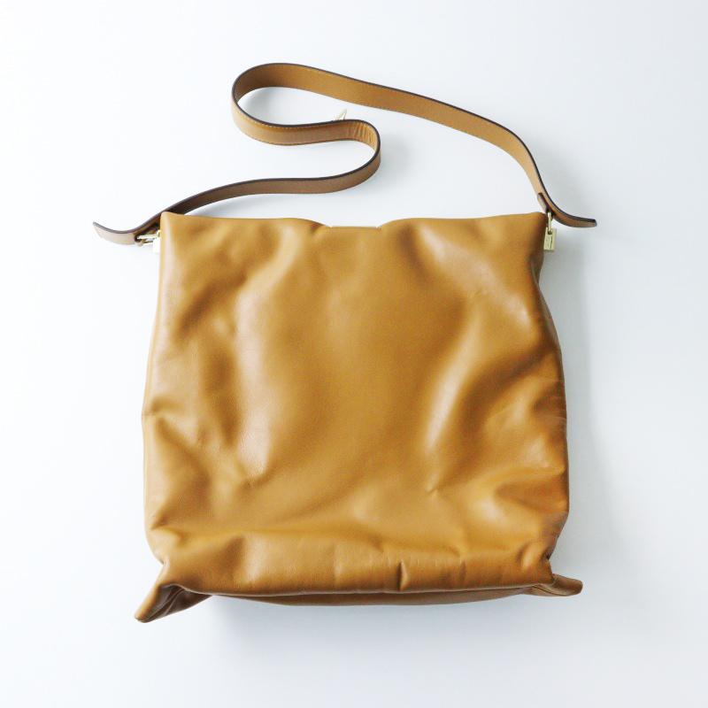 美品 プンティ PUNTI. GRAFT L TOTE スムースレザー トート