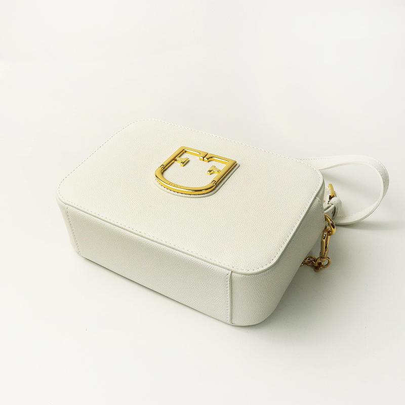 美品 フルラ FURLA BRAVA MINI CROSSBODY レザーショルダーバッグ｜オフホワイト ミニ クロスボディ ポシェット【2400014565799】 FURLA（フルラ） 美品 FURLA BRAVA MINI CROSSBODY レザーショルダー