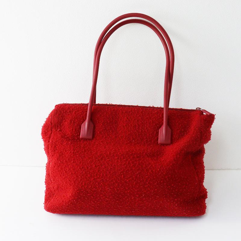 miu miu（ミュウミュウ） 90s Archive MIUMIU MELTON SQUARE BAG ｜RED