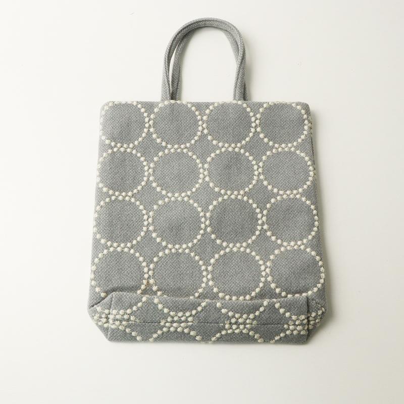 ミナ ペルホネン　グレー 刺繍装飾 ハンドバッグ mina perhonen（ミナペルホネン） 2023AW mina perhonen toast bag