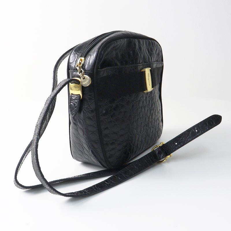 Vintage Salvatore Ferragamo Crocodile embossed vara shoulder bag 