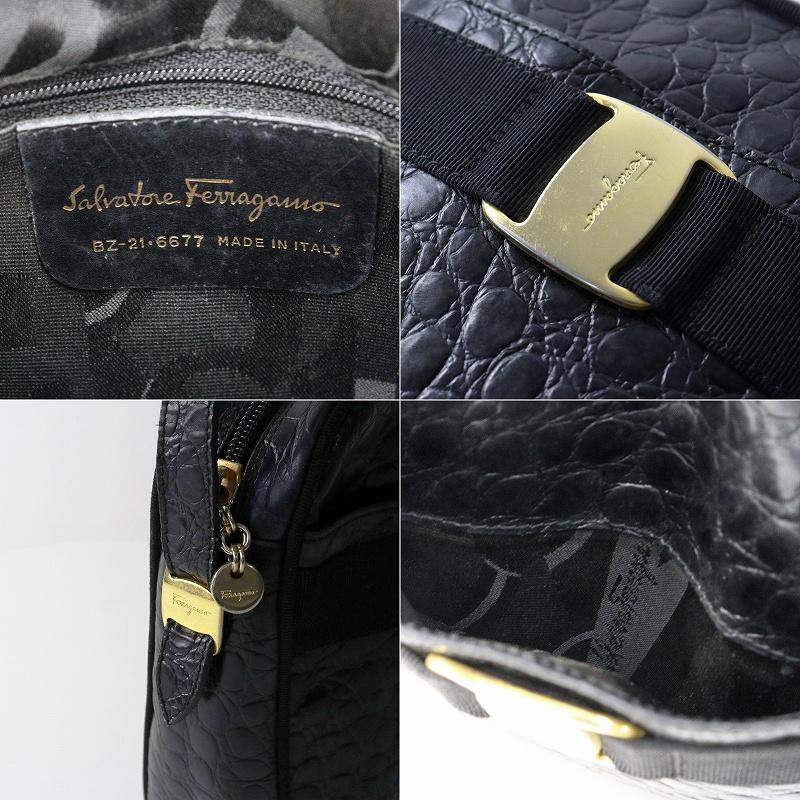 Vintage Salvatore Ferragamo Crocodile embossed vara shoulder bag