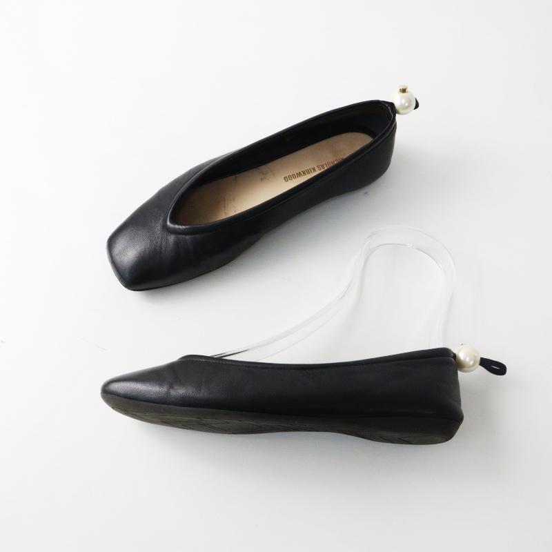 【美品】 NICHOLAS KIRKWOODバックパール ストラップパンプス ニコラスカークウッド NICHOLAS KIRKWOOD Delfi レザー パールチャーム