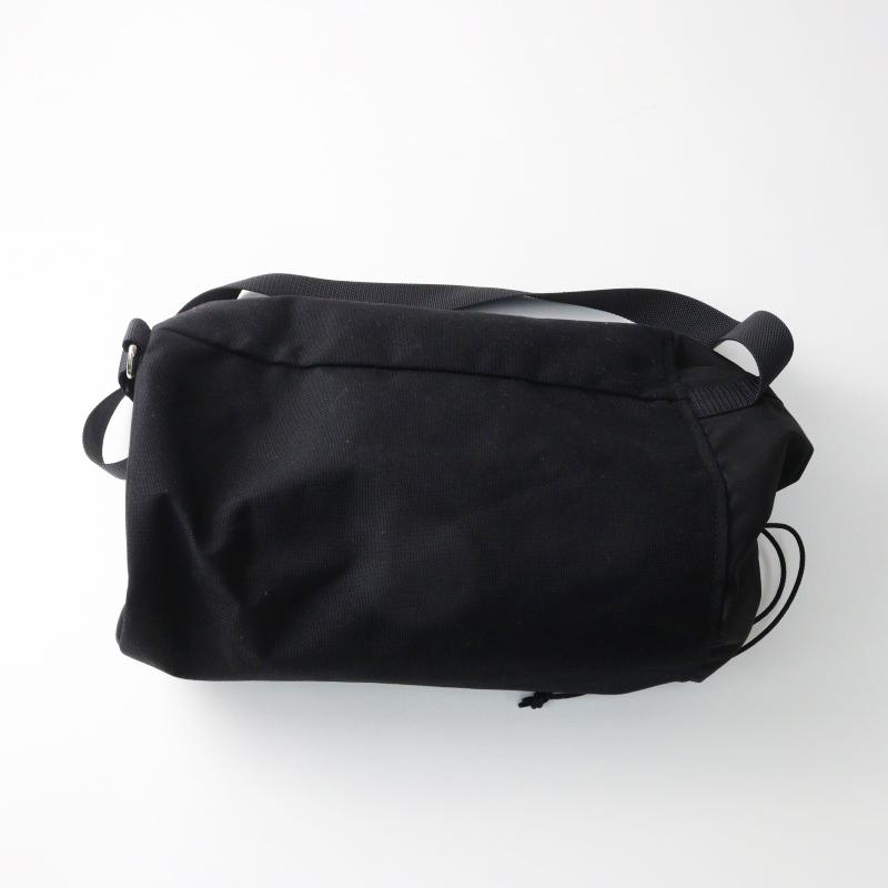美品 アエタ Aeta ボンサック Mサイズ NYLON＼ブラック ナイロン 巾着 