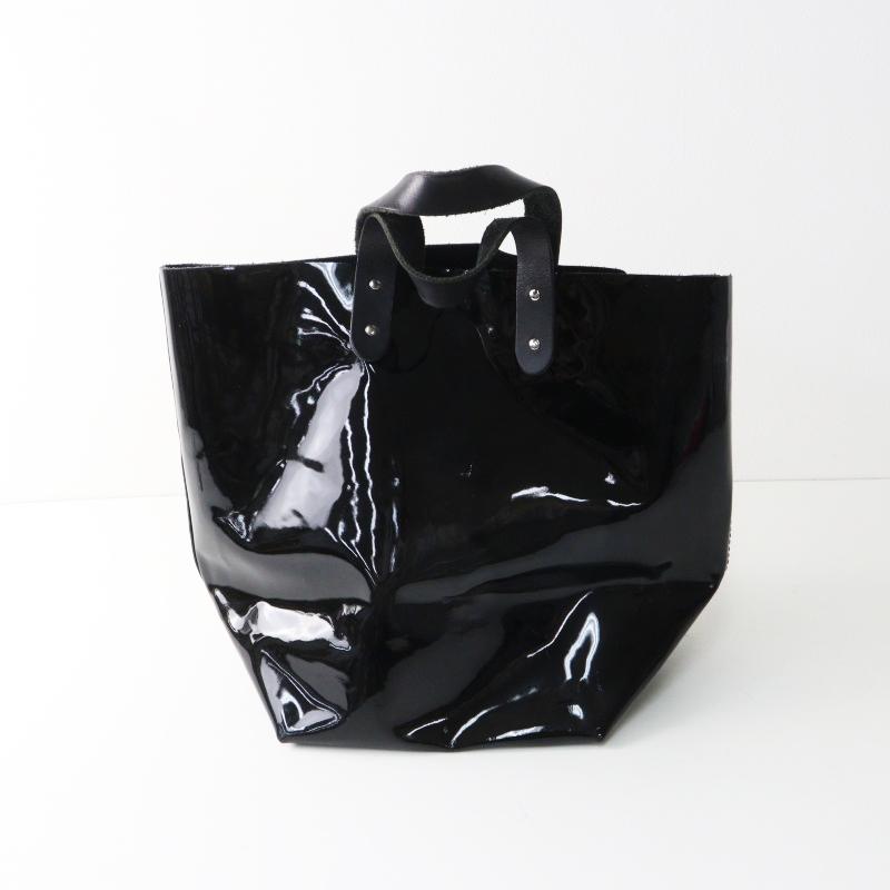 定価4.8万 テンベア TEMBEA DELIVERY TOTE MEDIUM エナメル デリバリー
