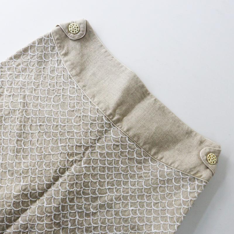 minä perhonen ベージュ 　ちょうちょの刺繡　スカート 再値下げ mina perhonen（ミナペルホネン） 人気 mina perhonen mermaid 刺繍