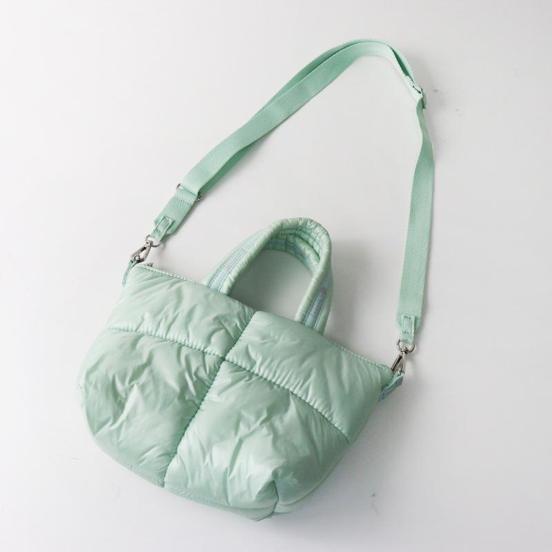 新品未使用 LeSportsac PUFFY MINI BAG ショルダー LeSportsac×Megumi 