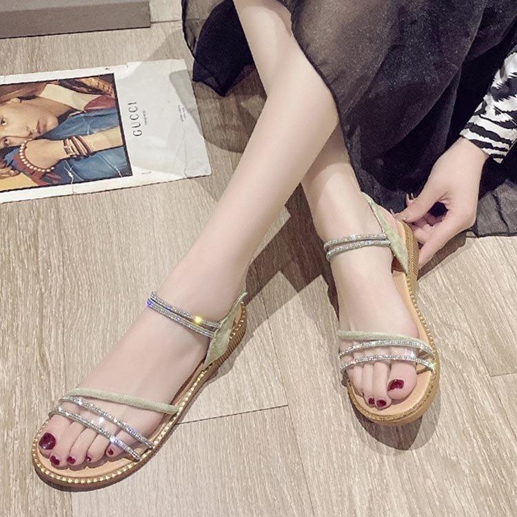 １着でも送料無料】 キラキラGucciサンダル www.bojongnews