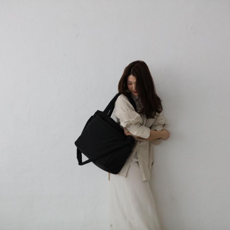 【6/3 AM 11時頃再入荷】renewal malrun malrun big tote  ivory /blackの画像