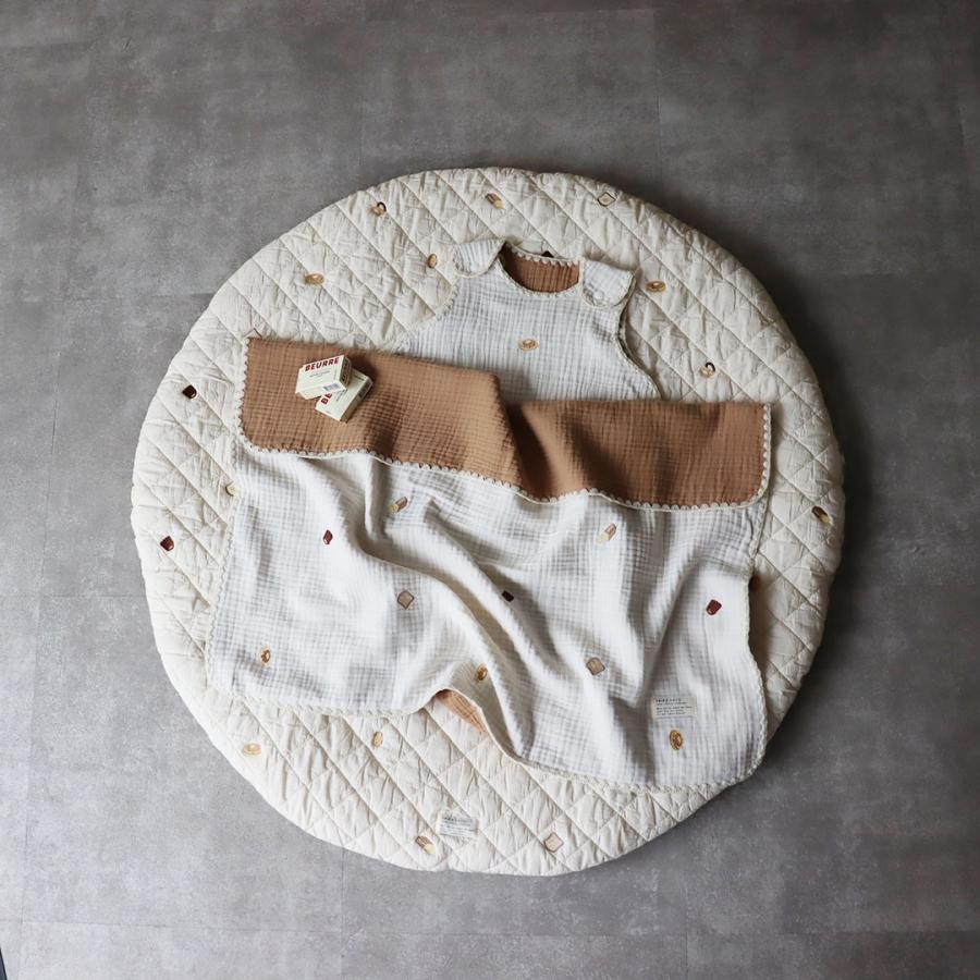 【11/19 PM4時頃再入荷】6重ガーゼブランケットpastry 刺繍（Sサイズ）パンケーキ・カヌレ・バター・ガレットブルトンヌ・トースト・プレッツェル |  | 05