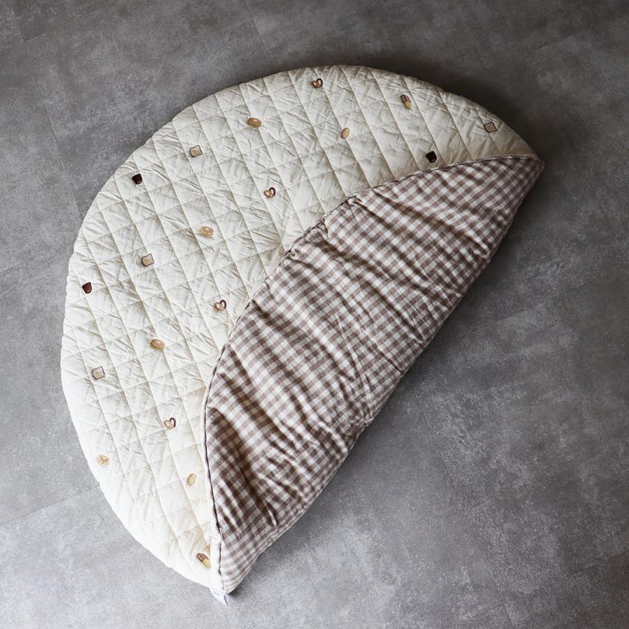 2/18 PM 4頃再入荷】pastry ラウンドラグ 刺繍 ラグマット ヌビマット