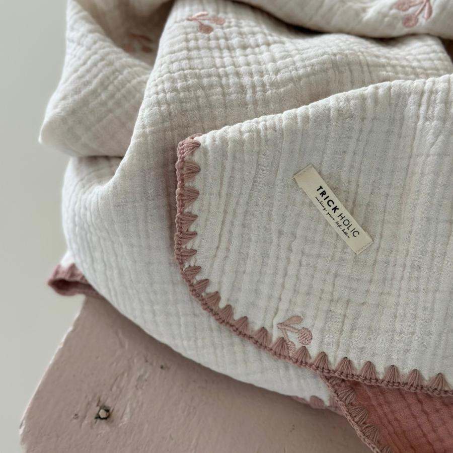 6重ガーゼブランケットさくらんぼの刺繍 Lサイズ（約140×85cm