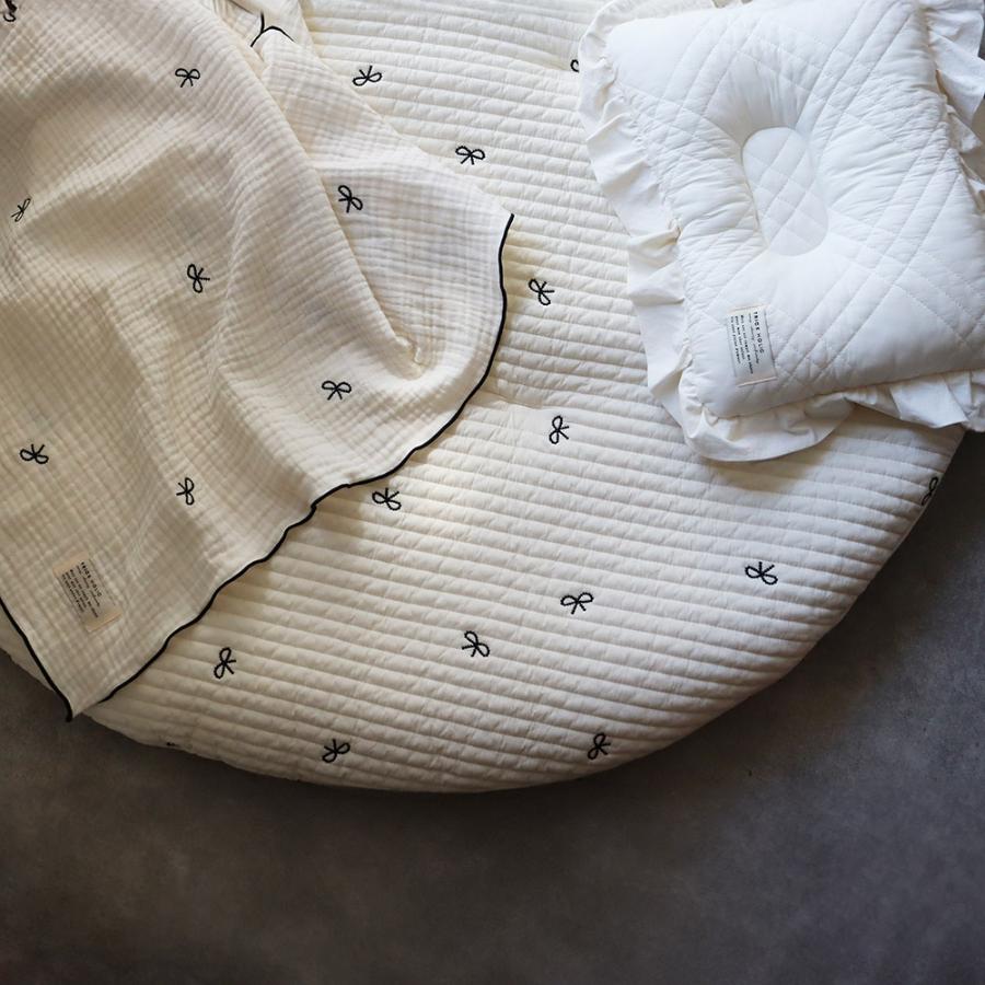 ribbon RUG 刺繍　beige＆black (両面刺繍)　ラグマット　ヌビマット　リボン　ホットカーペット・床暖房対応可能_5