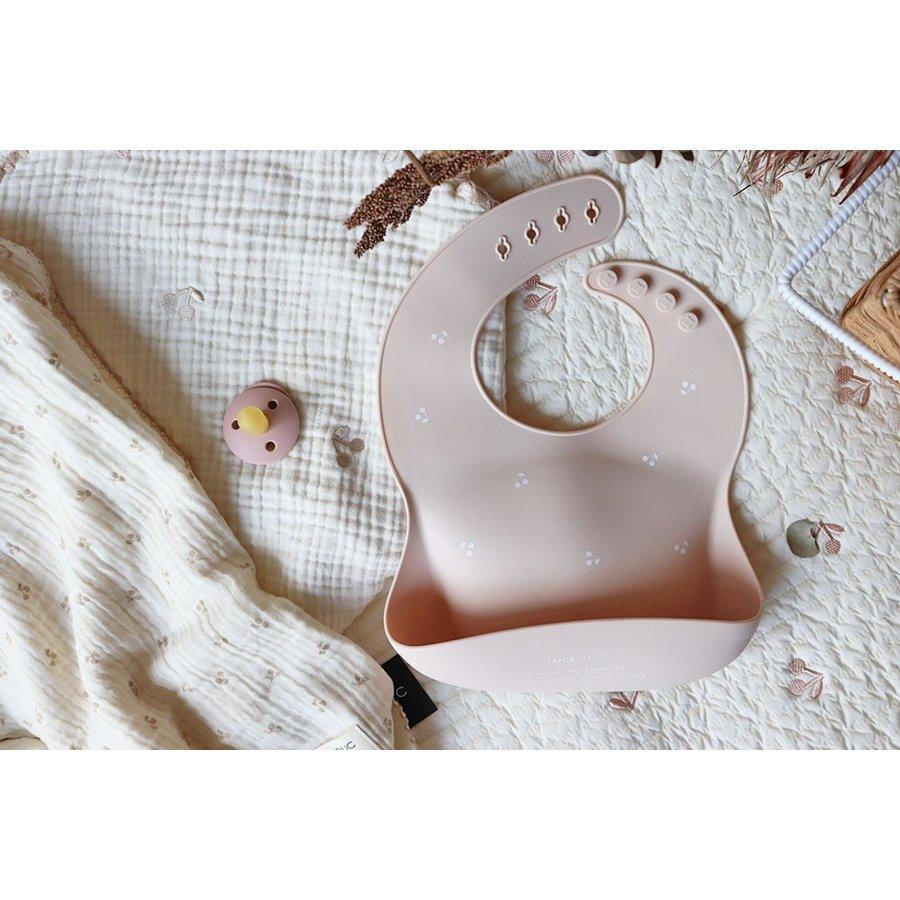 【1点までネコポス可】TRICK HOLIC シリコンビブ Silicone bib　cherry　お食事エプロン　シリコンビブ　お食事スタイ　さくらんぼ柄 |  | 04