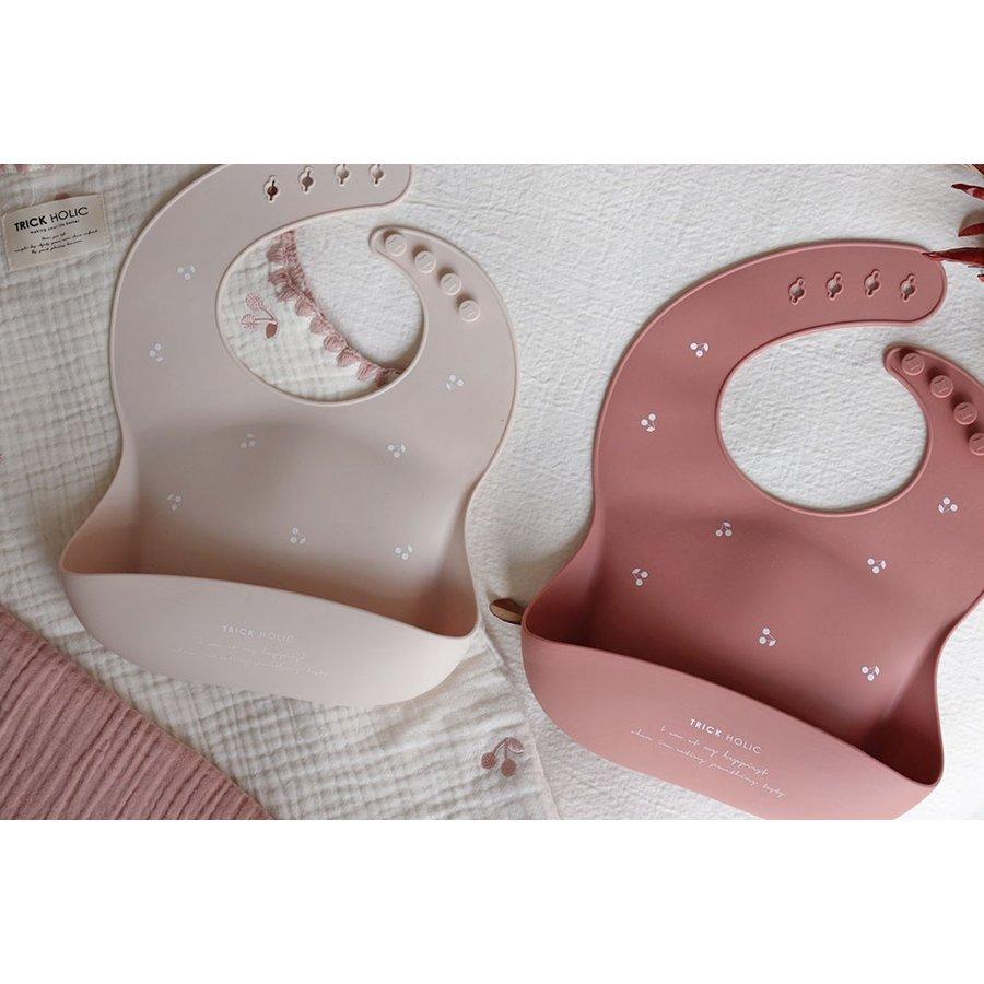 【1点までネコポス可】TRICK HOLIC シリコンビブ Silicone bib　cherry　お食事エプロン　シリコンビブ　お食事スタイ　さくらんぼ柄 |  | 07