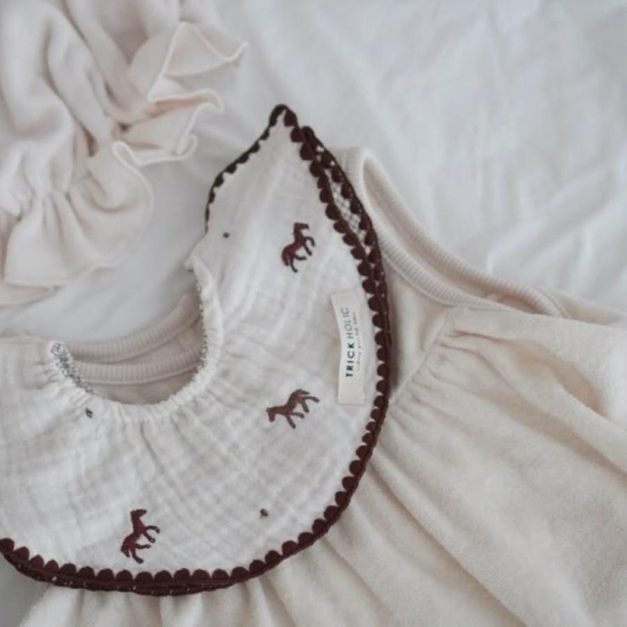 【予約販売 8/17, 20時〜8/20】【2点までネコポス可】new cotton bib　馬柄刺繍　TRICK HOLICオリジナルデザイン　コットン　スタイ　ビブ　トリックホリック |  | 09