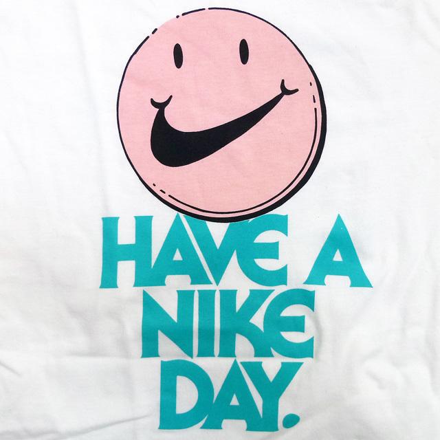 Boy S Nike Have A Nike Day Tee ナイキ 子供用 キッズ 復刻 名作 ヴィンテージ Tシャツ 半袖 ロゴ イラスト 白 ゆうパケット対応 Niket0138 Trick Or Treat 通販 Yahoo ショッピング