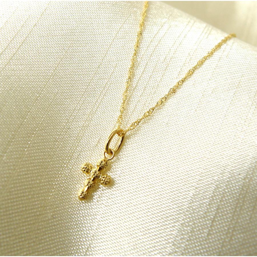 TRIDEA JEWELRY（トライディアジュエリー） K18 クロス ペンダント
