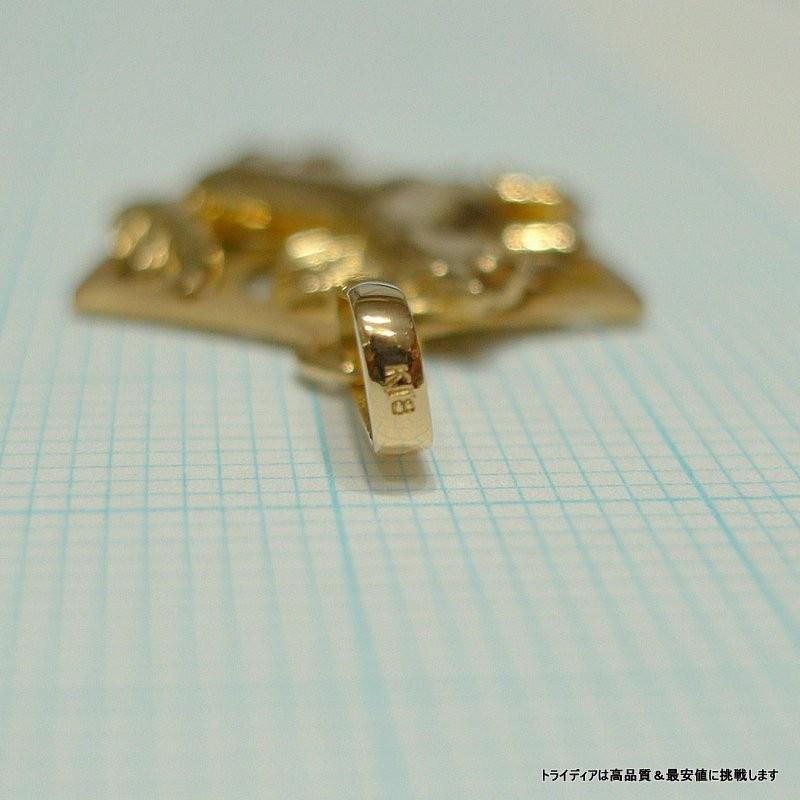 TRIDEA JEWELRY K18 紋章型 跳ね馬モチーフペンダントトップ 5g