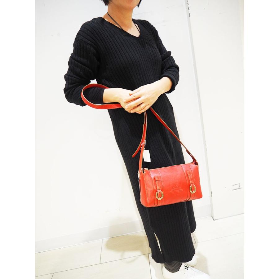 ダコタ Dakota 牛革 本革 レザー キューブ ファスナー式 ミニ ショルダーバッグ ポシェット 馬蹄形金具付き 1030300 | Dakota | 10