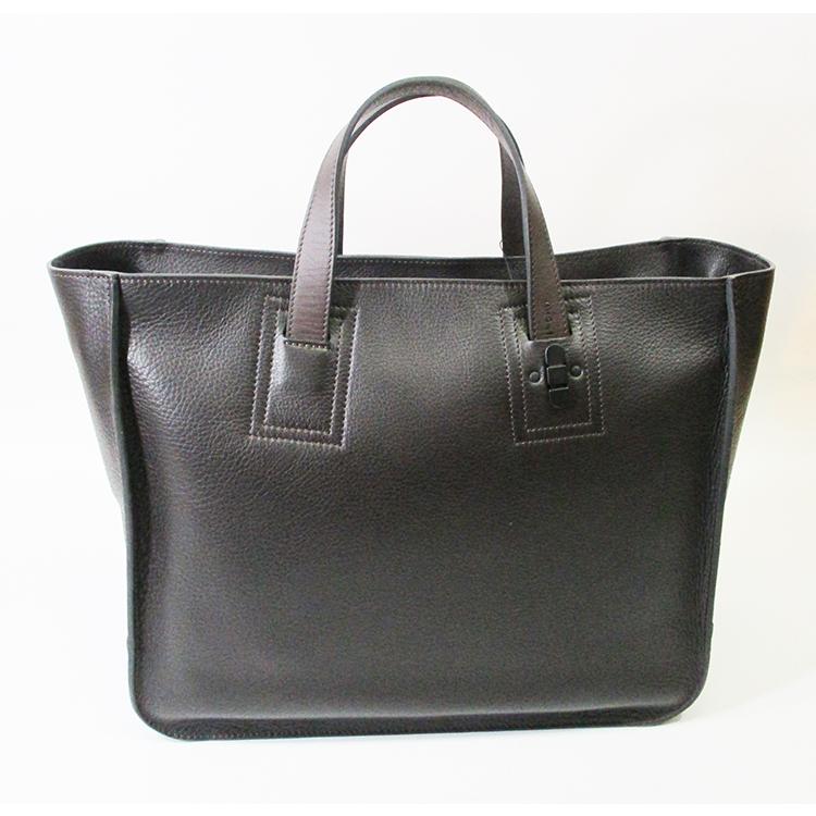 TOMOE（トモエ） 本革 牛革 タンブルレザー シンプル 横型 大容量 B4