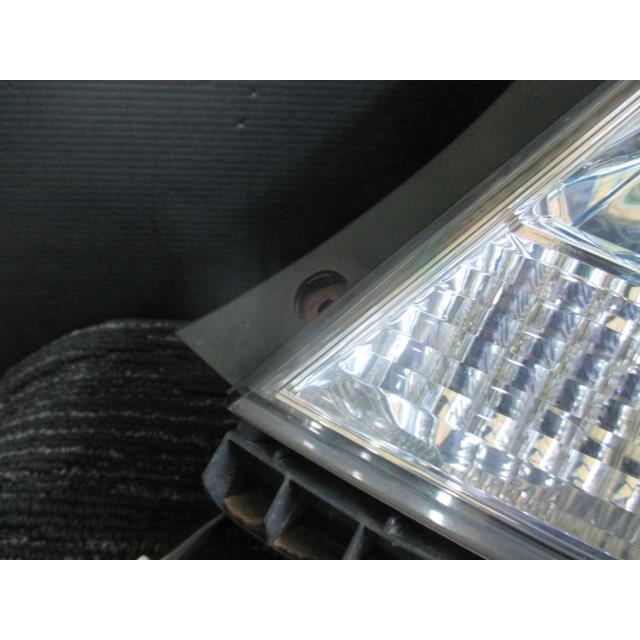 トヨタ SAI DAA-AZK10 右テールランプ H21 純正 LED 81550-75010